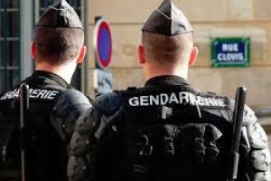 Percheziţii în Gorj, făcute de JANDARMERIA FRANCEZĂ