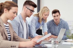 ANOFM anunţă: Registrul electronic de evidenţă a contractelor de internship a fost lansat