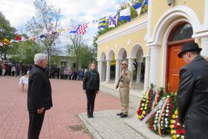 De Ziua Armatei Romane, depuneri de coroane la Cimitirul Eroilor din Tulcea (galerie foto)