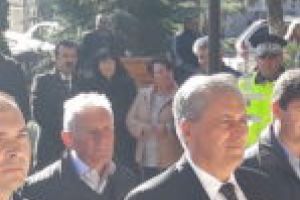 Pace liberală de Ziua Armatei? Invitaţie onorată, nimic mai mult! [FOTO]