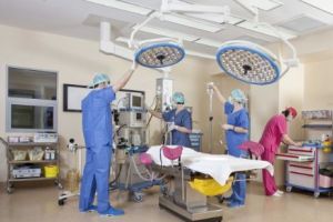 NOI informaţii despre CAZUL băiatului MORT la SPITALUL PRIVAT. Ce spune CHIRURGUL care l-a OPERAT