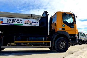 La Hunedoara, mai bine cumperi decât să închiriezi utilaje