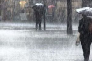 VREMEA, AVERTISMENT! Un FENOMEN METEO RAR loveşte România. DUPĂ VALUL de AER POLAR URMEAZĂ…