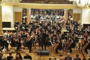 Astăzi, primul concert al stagiunii  de concerte va fi susţinut de Filarmonica Braşov