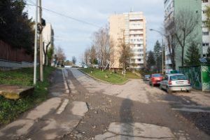 Lucrări în derulare, la reabilitarea unor străzi şi parcări din Sfântu Gheorghe