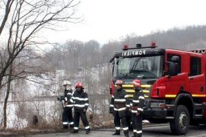 ACUM – Incendiu în Lunca Argeşului!