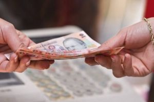 Dosar penal pentru comercializare de mărfuri contrafăcute