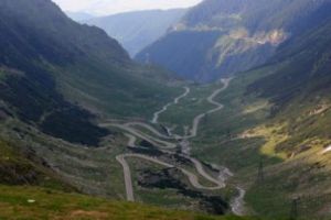 VIDEO Record spectaculos stabilit de americani pe Transfăgărăşan