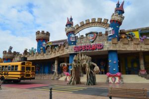 Superland te invită la cea mai tare petrecere de Halloween pentru copii