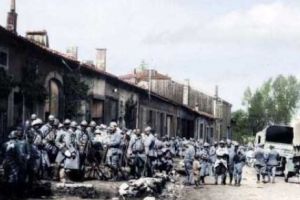 Primul Răzoi Mondial din perspectiva halatelor albe. Medicii militari au pierit în număr la fel de mare ca şi ofiţerii infanterişti