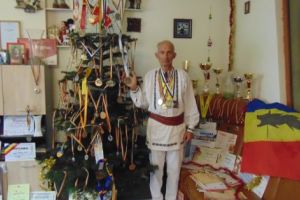 Un piteştean propune schimbarea steagului naţional. Şi are argumente!