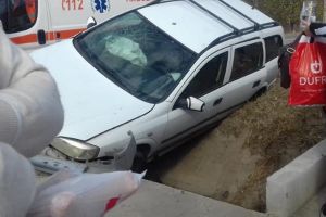 Două femei, rănite grav la Izvoarele