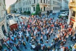 50 de influenceri mondiali de top vin la Bucureşti să promoveze România