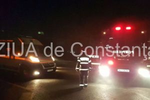 Nenorocirea diminetii. Accident rutier grav. Interventie dramatica a salvatorilor de la SMURD. Trei victime   
