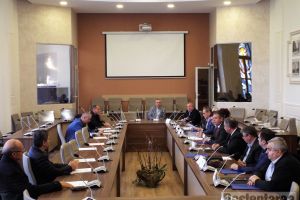 Parteneriat între organizaţiile patronale şi asociaţiile profesionale