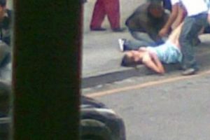 Nu a avut bani pentru CLINICĂ şi a NĂSCUT pe TROTUAR