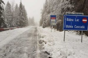 31 octombrie: Transfăgărăşanul se va închide. Peste 45 de tone de sare, folosite pentru deszăpezirea drumului