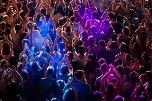 Robu, dupa festivalul din Sagului: Cine vrea liniste, exista sate, exista munti, un oras este un oras