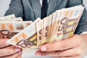Salarii de 1.000 de euro în oraşul din România care nu are niciun şomer. Care sunt poziţiile deschise
