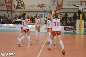 FOTO: Volei Alba Blaj – CSU Beldor Galaţi 3-0, în prima etapă a Diviziei A1