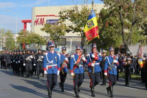 Tulcea. Ceremonial militar, la Brigada 9 Mecanizata Marasesti“. 140 de ani de la infiintarea Diviziei Active Dobrogea (galerie foto)
