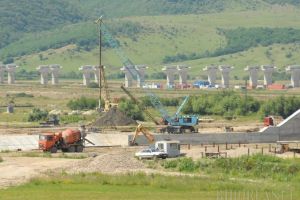 Facem noi documentaţiile! Primăria vrea să scurteze cu o jumătate de an execuţia drumului care va lega Oradea de Autostrada Transilvania