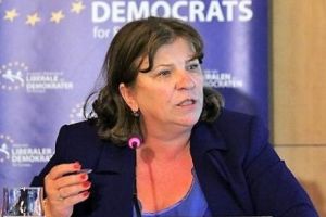 Norica Nicolai, ALDE: “Ar fi minunat să reziste o coaliţie în România. Ne-am cam săturat de gândirea unică.”