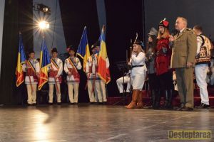 Rapsodii de toamnă, cu Ansamblul „Busuiocul”. Întâlnire cu tradiţiile şi folclorul autentic