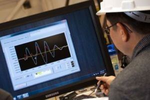 GHID de SUPRAVIEȚUIRE în CAZ de CUTREMUR. Toţi TREBUIE să ȘTIE ASTA. Ce să NU FACI pe STRADĂ, în CASĂ sau în MAȘINĂ