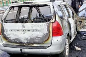 CLUJ: Unui şofer i s-a făcut scurm maşina chiar pe Autostradă VIDEO