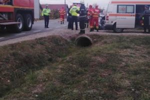 Trei răniţi în accident la Băiculeşti