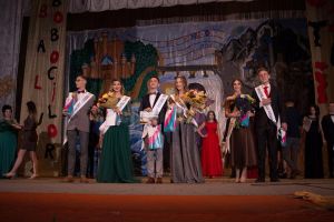 Balul Bobocilor organizat de Colegiul Tehnic de Industrie Alimentară Suceava, pe tărâmul ...