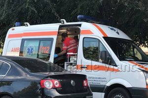 ULTIMĂ ORĂ: Accident la Câmpineanca. Două persoane, rănite uşor
