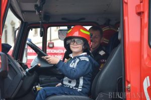SMURD Bihor şi-a sărbătorit ziua de naştere în Cetatea Oradea: Un sfert de veac, alături de pacienţi (FOTO)
