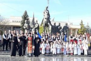 Emoţii şi trăire românească: O nouă ediţie a manifestării „Mihai Viteazul şi Visul Unirii” , derulată la Sfântu Gheorghe