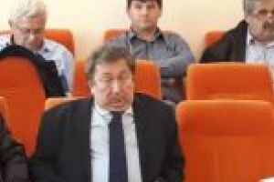 Directorul economic Horia Irimia, total neconvingător pentru primarul Felix Borcean!