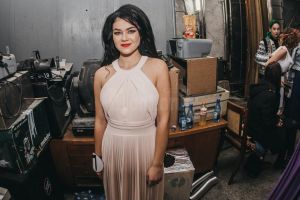 Alexandra Tcaciuc şi Claudiu Matei au fost desemnaţi Miss şi Mister Boboc ai Colegiului Economic