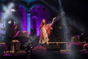 Maria Tănase şi Edith Piaf, la Găeşti, prin vocea Alexandrei Fits, acompaniată de argentinianul Mariano Castro