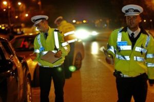 Inconştienţă la volan. ,,Șoferi” fără permis şi beţi mangă, pe şoselele Sătmarului