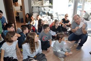 Şcoala altfel: Elevi de la Colegiul Eminescu, în vizită la redacţia BIHOREANUL (FOTO)