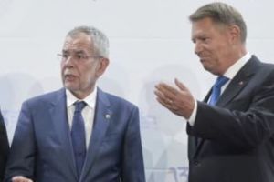 Preşedintele a anulat trei evenimente din cauza bolii. Discuţiile despre pregătirea României pentru preluarea conducerii Consiliului UE nu mai au loc