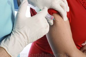 DÂMBOVIȚA: Vaccinurile antigripale au venit foarte devreme, dar mulţi nu vor să se imunizeze