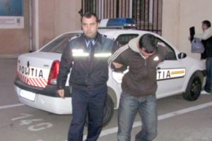 Reţinut pentru furt