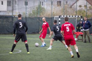 Dispute extrem de echilibrate şi pasionante în Campionatul Realsport de minifotbal Deva