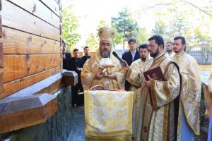 Biserica militara din Buzau, sfintita de Arhiepiscopul Ciprian 