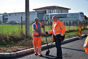 GALERIE FOTO. Primarul cere să lucreze în ritm cât mai alert la modernizarea străzilor