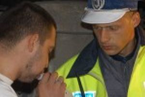 Braileni prinsi de politisti in timp ce conduceau sub influenta bauturilor alcoolice