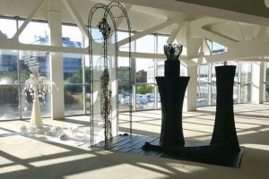 Iubitorii de arta sunt invitati la expozitia „20”!