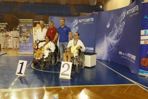 Un jadarm clujean antrenează tinerii cu dizabilităţi