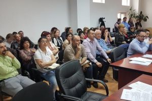 VIDEO/ Decizie în Consiliul Local Alba Iulia: Elevii de la Colegiul Economic se mută, pentru doi ani, în clădirea Liceului de Construcţii